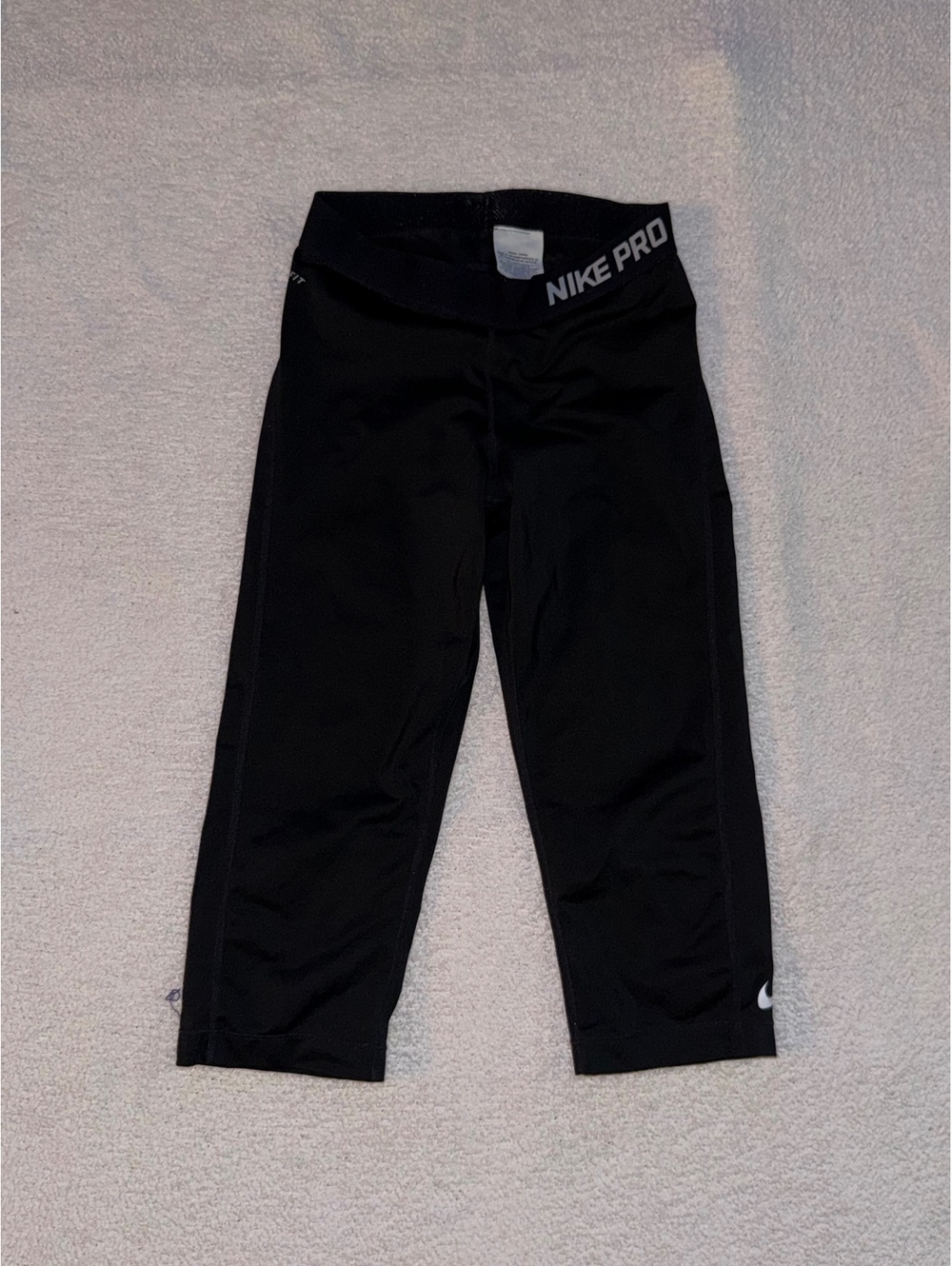 Nike Pro Dri-FIT Black Capri Leggings